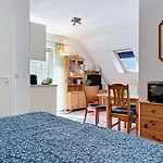 Gollwitzer Park - Insel Poel-4 By Interhome *