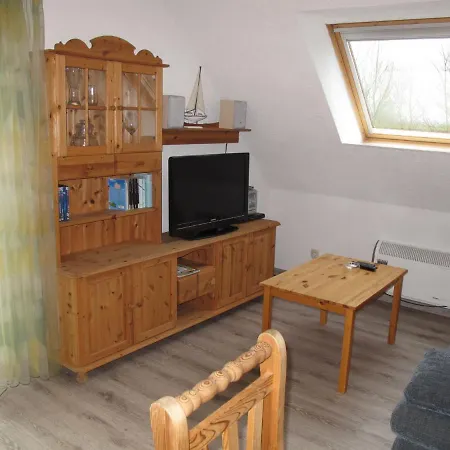 Gollwitzer Park - Insel Poel-4 By Interhome *