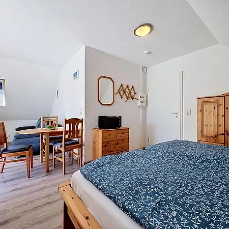 Apartmán Gollwitzer Park - Insel Poel-4 By Interhome *